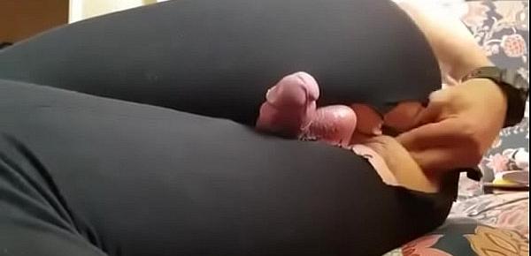  Juicy Booty Shemale Gives Herself A Prostate Orgasm Massive Load